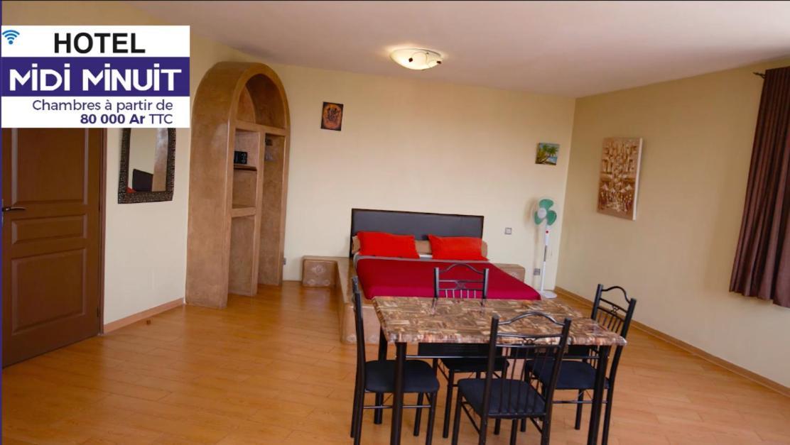 Midi Minuit Hotel Antananarivo Ngoại thất bức ảnh